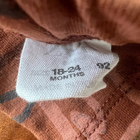 Zara Baby Sea Lion Set - Picture 3 of 3